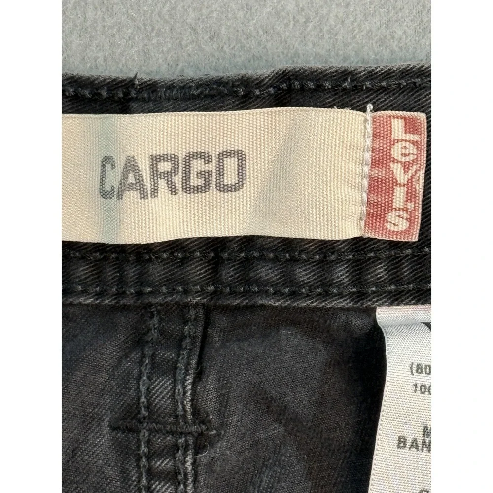 y2k Levi's Strauss Cargo Shorts Mens 36 Gray Canvas Relaxed Fit 11 Inseam Summer
